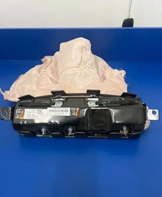 Tesla Model X Knee airbag 100526000H