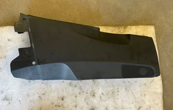 Audi Q7 4M (B) pillar trim (top) 4M0867240K 4M0867240