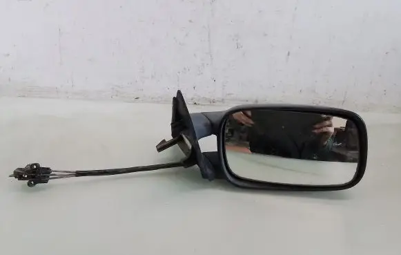 Volkswagen PASSAT B4 Manual wing mirror 