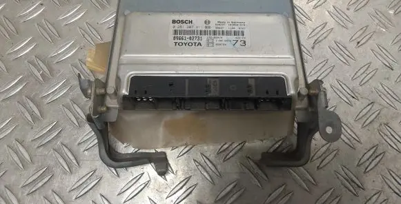 Toyota Corolla E120 E130 Engine control unit/module 8966102731
