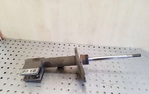 Peugeot 5008 Front shock absorber/damper