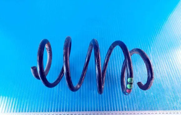 Volkswagen Golf Plus Front coil spring