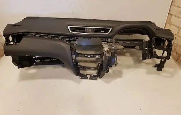 Nissan Qashqai Dashboard