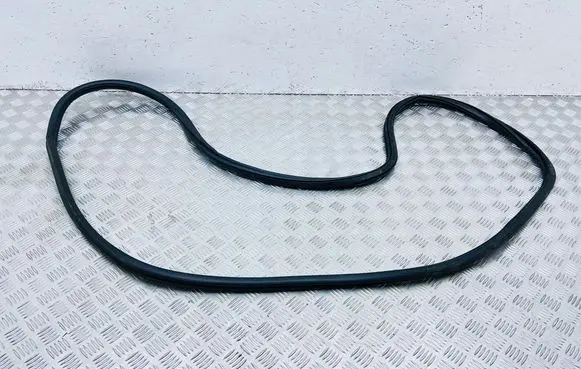Audi TT TTS Mk2 Trunk rubber seal (body) 8J8827705