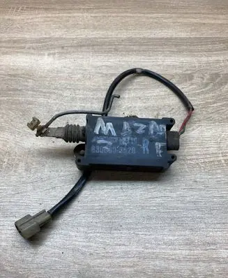 Mazda 323 F Central locking motor 8300003520
