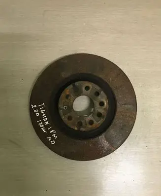 Volkswagen Tiguan Front brake disc