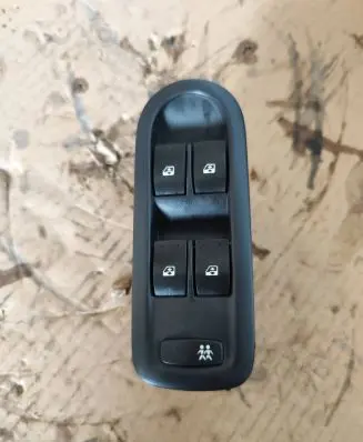 Renault Scenic II - Grand scenic II Electric window control switch 025330