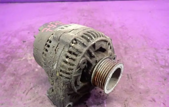 Mercedes-Benz Vito Viano W638 Generator/alternator 