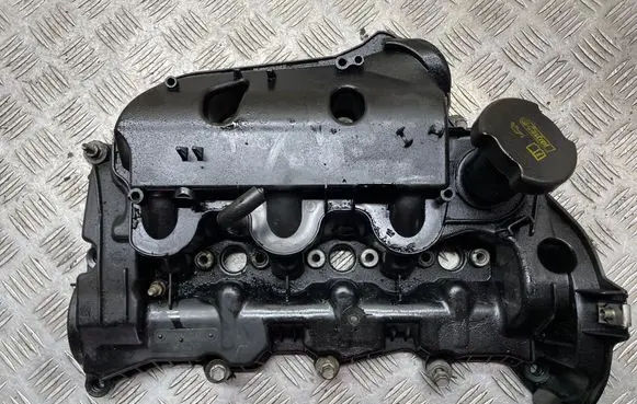 Land Rover Range Rover Sport L494 Rocker cam cover 9X2Q9424FA