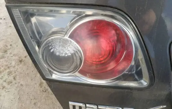 Mazda 6 Tailgate rear/tail lights