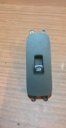 Volvo V50 Electric window control switch 30773214 01105072431209