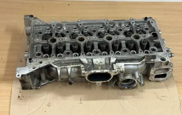 Ford Ranger Engine head RFHG9Q6090AB