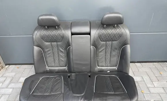 Rear seat