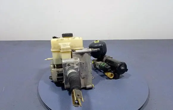 Land Rover Range Rover P38A Brake booster 4684130110