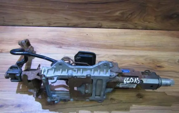 Volkswagen PASSAT B6 Steering wheel axle 02637400 0002698857