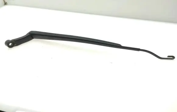 Toyota RAV 4 (XA30) Front wiper blade arm