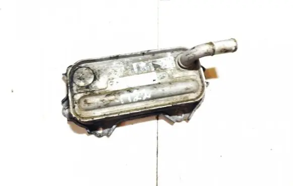Engine oil radiator