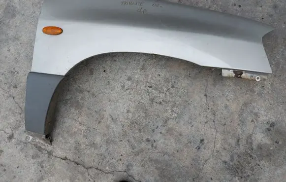Mazda Tribute Fender