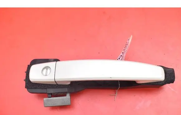 Chevrolet Captiva Front door exterior handle
