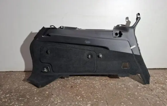 Volvo V60 Trunk/boot side trim panel 39818127 30721874
