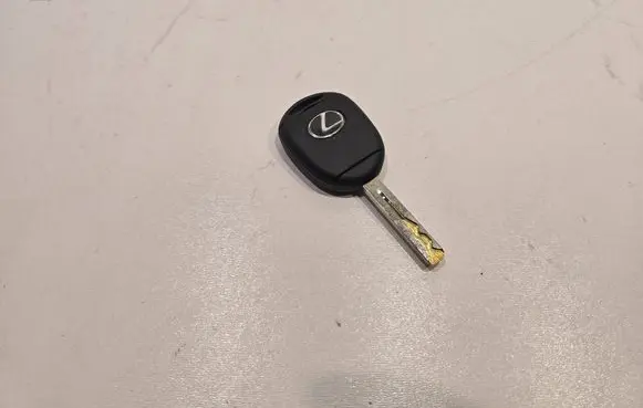 Lexus RX 330 - 350 - 400H Ignition key/card 