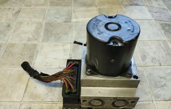 BMW X6 E71 ABS Pump 3451678507401 3452678507601 0265960319