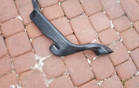Renault Trafic III (X82) Cabin air duct channel 278327325R
