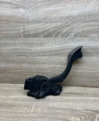 Ford Mondeo MK IV Accelerator throttle pedal 6G929F836RC 6PV00922014