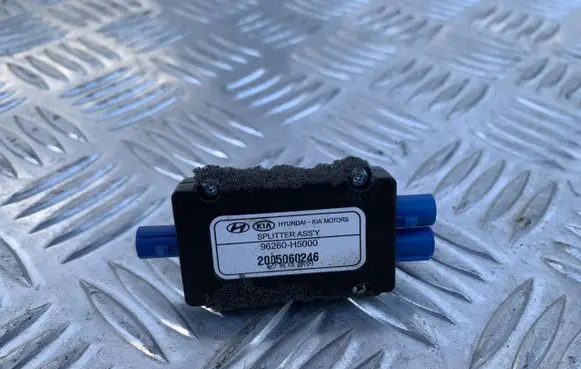 Hyundai i30 Antenna control unit 96260-H5000