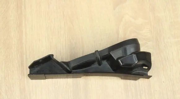 Audi A6 S6 C7 4G Fender mounting bracket 4G0805233A