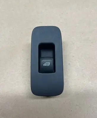 Volvo V40 Electric window control switch 31334569 12W392