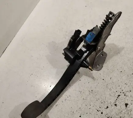 Clutch pedal