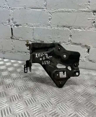 Toyota RAV 4 (XA30) Other engine bay part