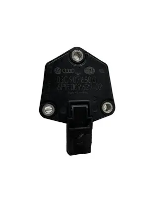 Volkswagen PASSAT B7 Oil level sensor 03C907660G 6PR00962902