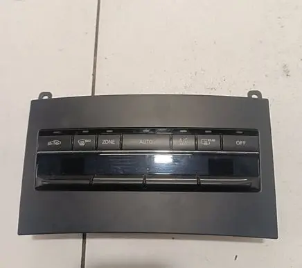 Mercedes-Benz E W212 Climate control unit A2129007704 5HB00935545 A2128301285