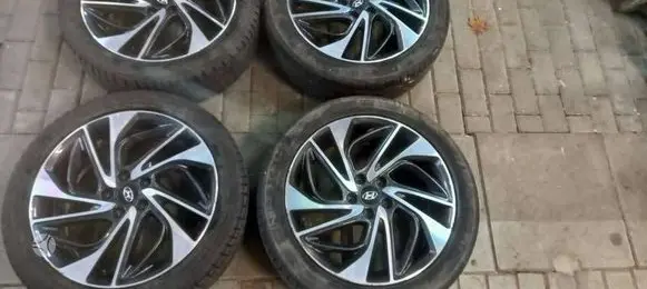 Hyundai Tucson TL R19 alloy rim 