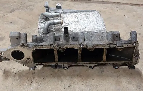 Skoda Octavia Mk3 (5E) Intake manifold 160739B