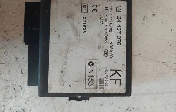 Opel Zafira A Comfort/convenience module 24437076 021838 F005V00155