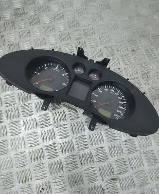 Seat Ibiza II (6k) Speedometer (instrument cluster) 110080105014 06L0920820J