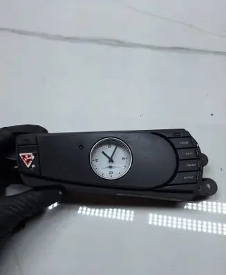 Chrysler Pacifica Clock 10495101 P05082043AB
