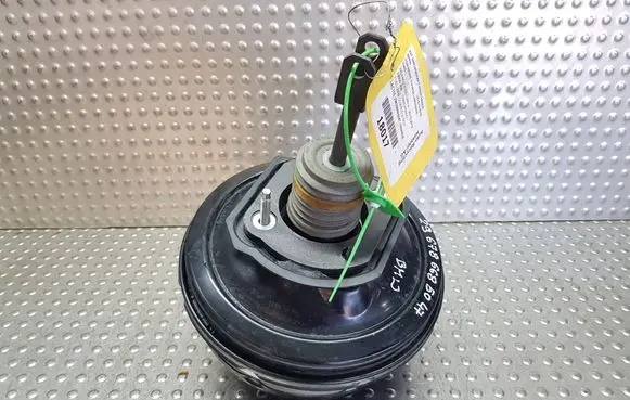 BMW 7 F01 F02 F03 F04 Brake booster S26370942 6786685