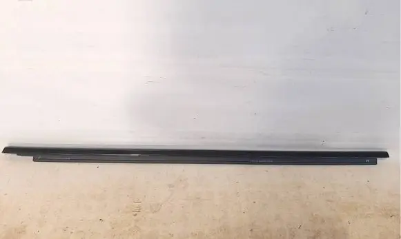 BMW X4 G02 Rear door window/glass frame 7416539 51357416539