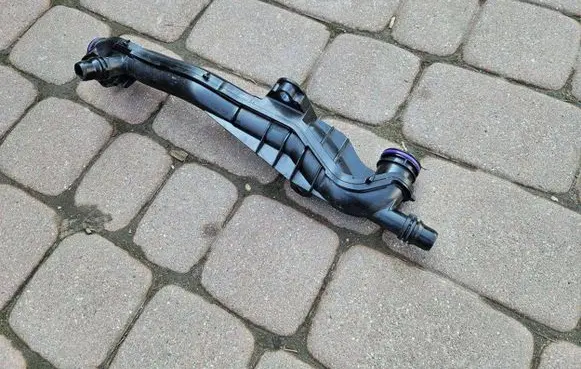 Opel Mokka B Engine coolant pipe/hose 9834388280