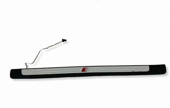 Audi A5 Front sill trim cover 8W0947417A