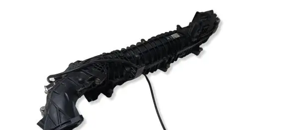 BMW 5 F10 F11 Intake manifold 7811909