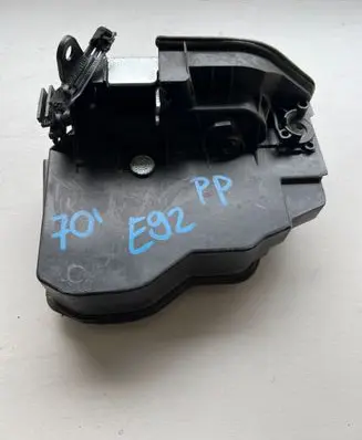 BMW 3 E92 E93 Front door lock 