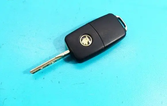 Engine ECU kit and lock set