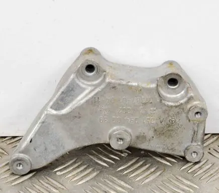 Mercedes-Benz SLK R172 Engine mounting bracket A6510940039