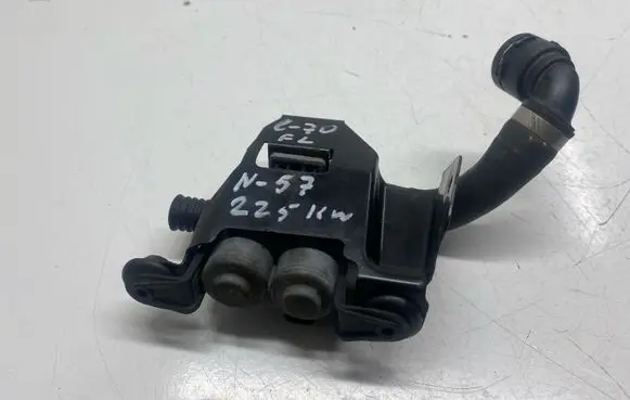 BMW X5 E70 Coolant heater control valve 108041