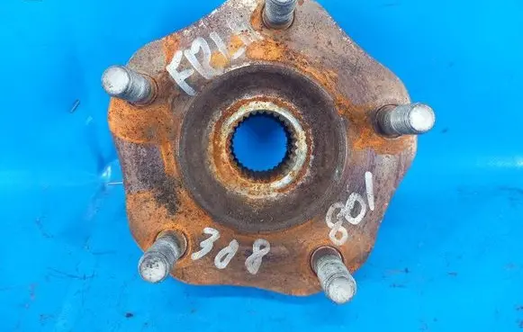Nissan Sentra B17 Rear wheel bearing hub 402023SH0A